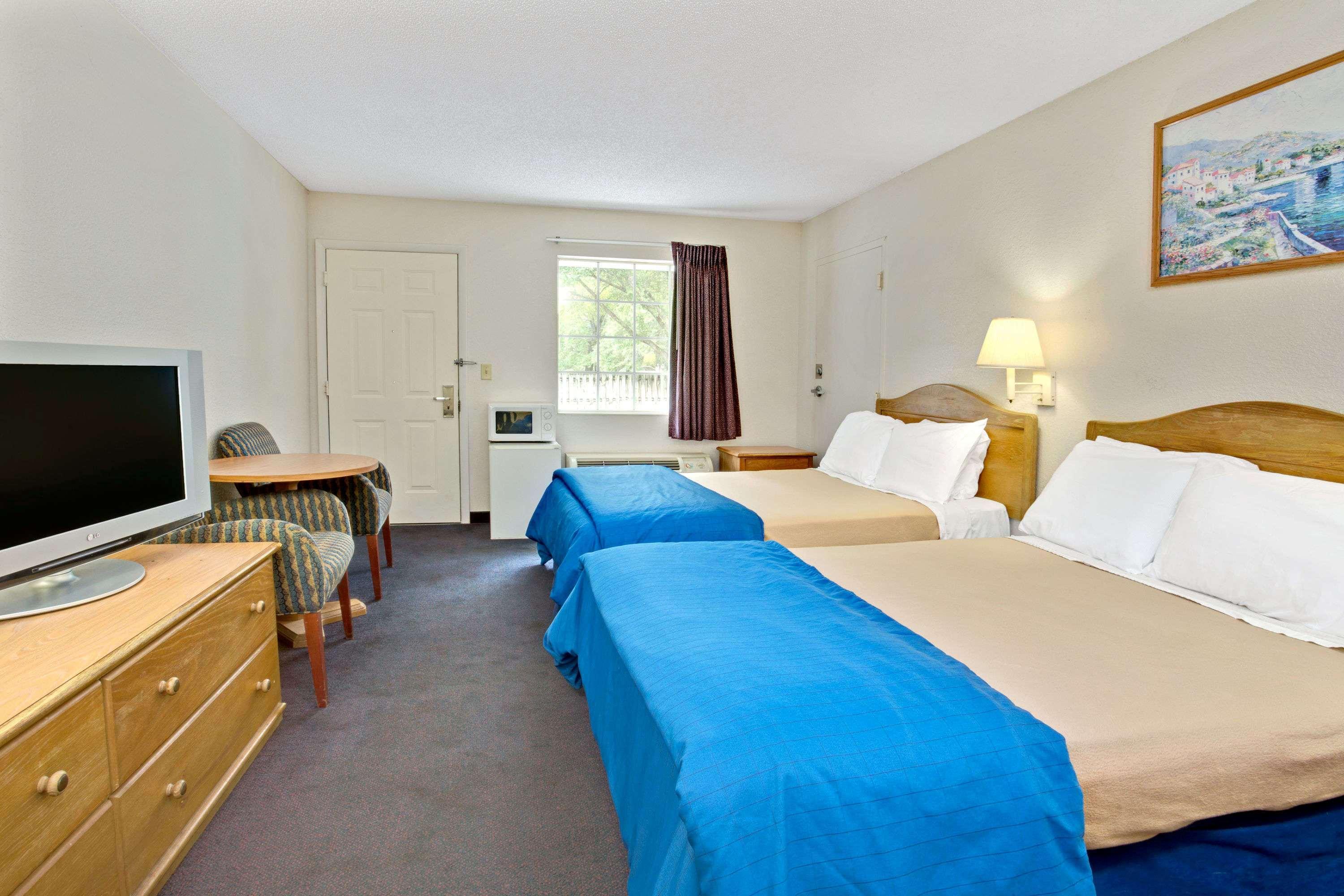 Hotel Travelodge By Wyndham I-10 Macclenny