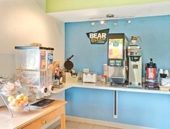 Hotel Travelodge By Wyndham I-10 2*